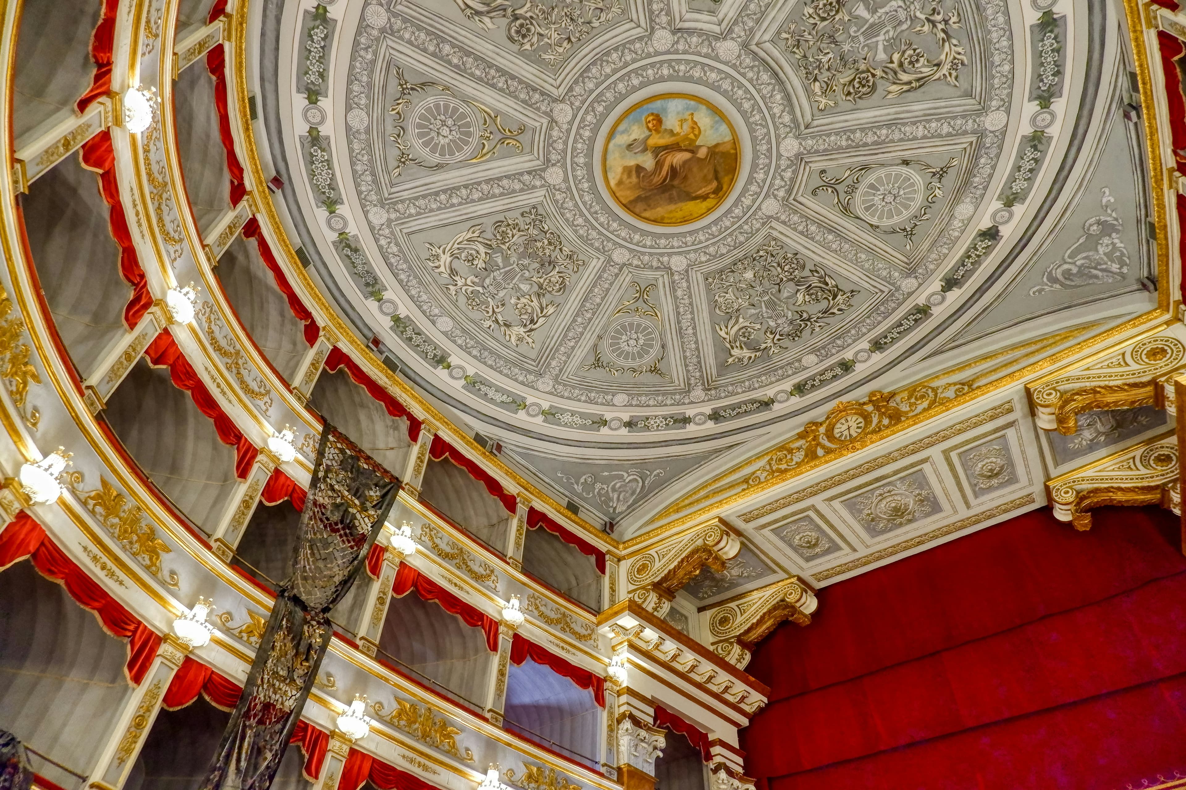 Italy cultural tourism summer